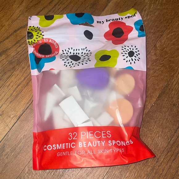 •MY BEAUTY SPOT•NWT 32-PIECES OF COSMETICS BEAUTY SPONGES FOR ALL SKIN TYPES - Picture 3 of 3